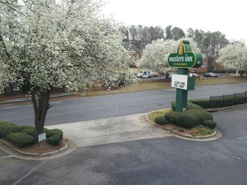 Masters Inn Atlanta - Doraville At I-85 & 285 Zewnętrze zdjęcie